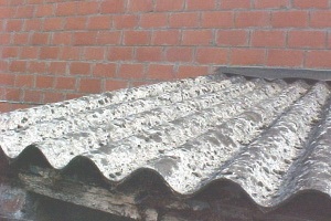 Asbest in het dak